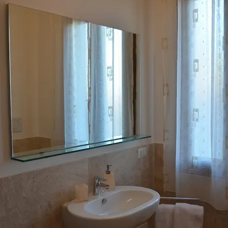 Affittacamere Il Vicoletto Guest house *